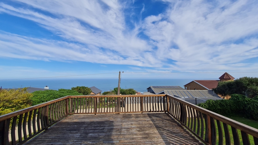 3 Bedroom Property for Sale in Dana Bay Western Cape